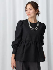 ふくれジャガードペプラムトップス