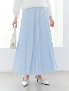 シンプルプリーツロングスカート