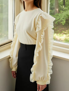 裏ベロアチュールフリル袖プルオーバー