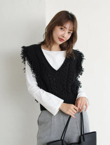 フリンジニットベスト