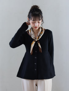 アルパカタッチVネックペプラムカーデ