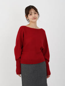 もちもちボートネックニット