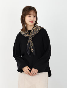 ハイゲージリブ編みニット