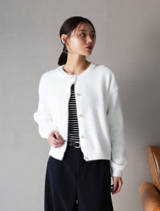 パールボタンシャギーカーディガン