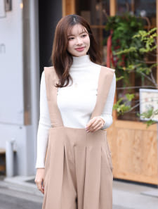 ランダムリブハイネックニット