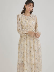 水彩フラワー柄シャーリングワンピース