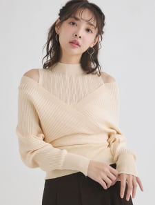 肩あきカシュクールデザインニット