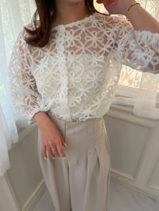 パフスリーブレースカーディガン