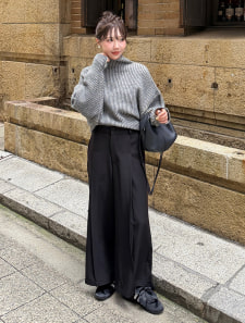 【とらまめセレクト】タックラインワイドパンツ
