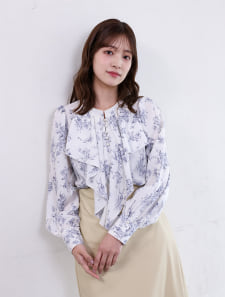 フラワープリントパールフリルブラウス