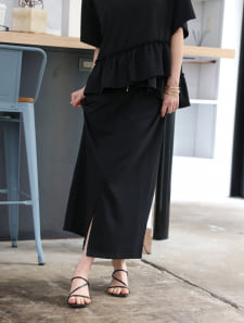 フロントジップナロースカート