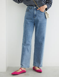 ミラクルストレッチストレートデニム