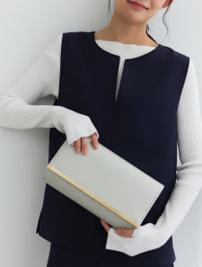 ゴールドラインプレートパーティークラッチ