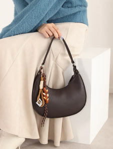 ハーフムーンショルダーバッグ