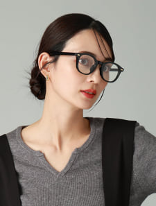 フレームデザインサングラス