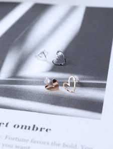 ハートアシメピアス