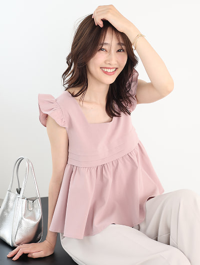 フレアショルダーノースリーブブラウス