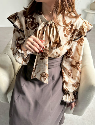 【U150サイズあり】フラワープリントボウタイドッキングワンピース