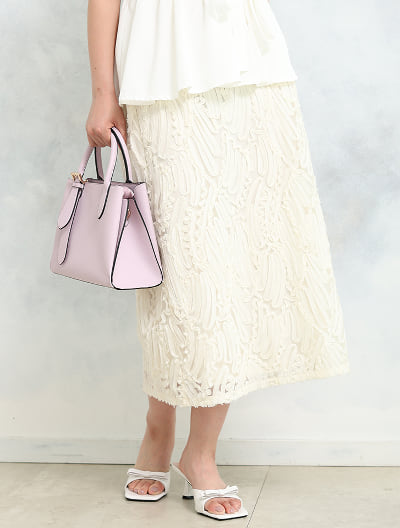 ラインレーススカート