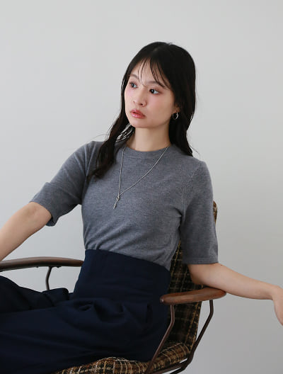 クルーネックストレート5分袖ニット