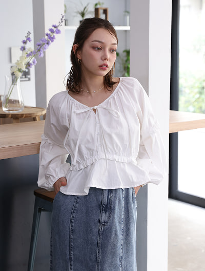 ナチュラルラインブラウス