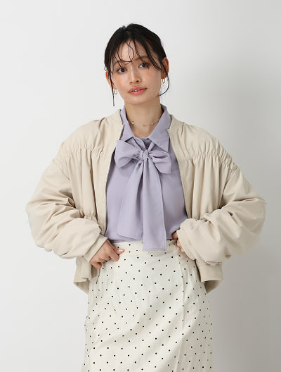 シャーリングデザインブルゾン