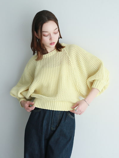 ボリュームスリーブメッシュニット