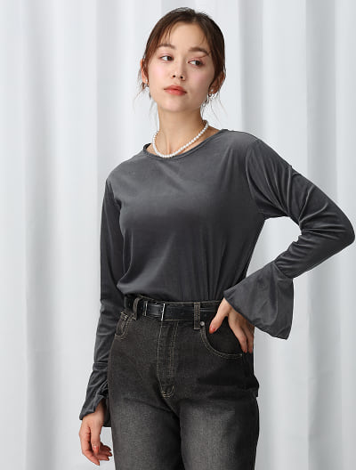 フレアスリーブベロアトップス