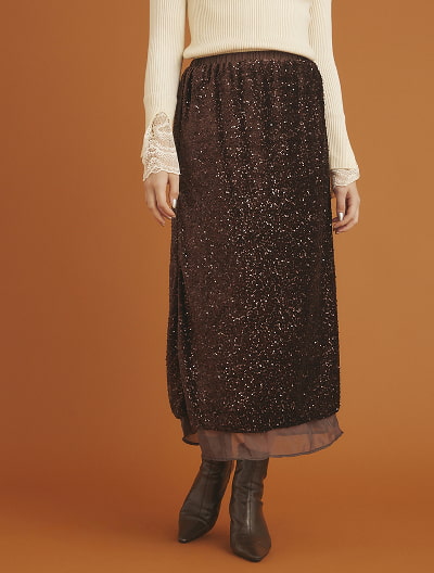 レイヤードスパンコールスカート