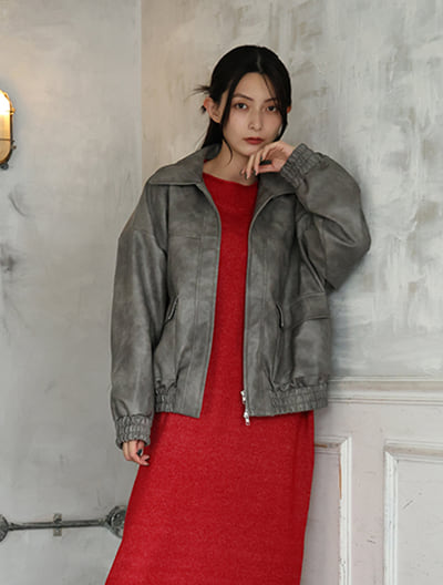 ミドル丈フェイクレザージャケット