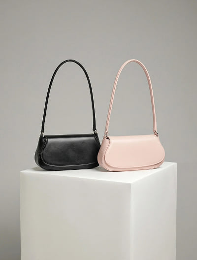 フラップハンドバッグ