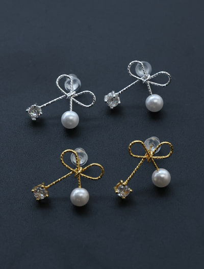 ミニパール×ワイヤーモチーフピアスセット