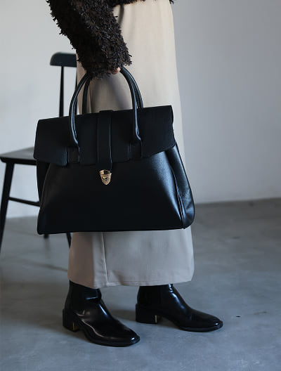 クラシカルフラップトートバッグ