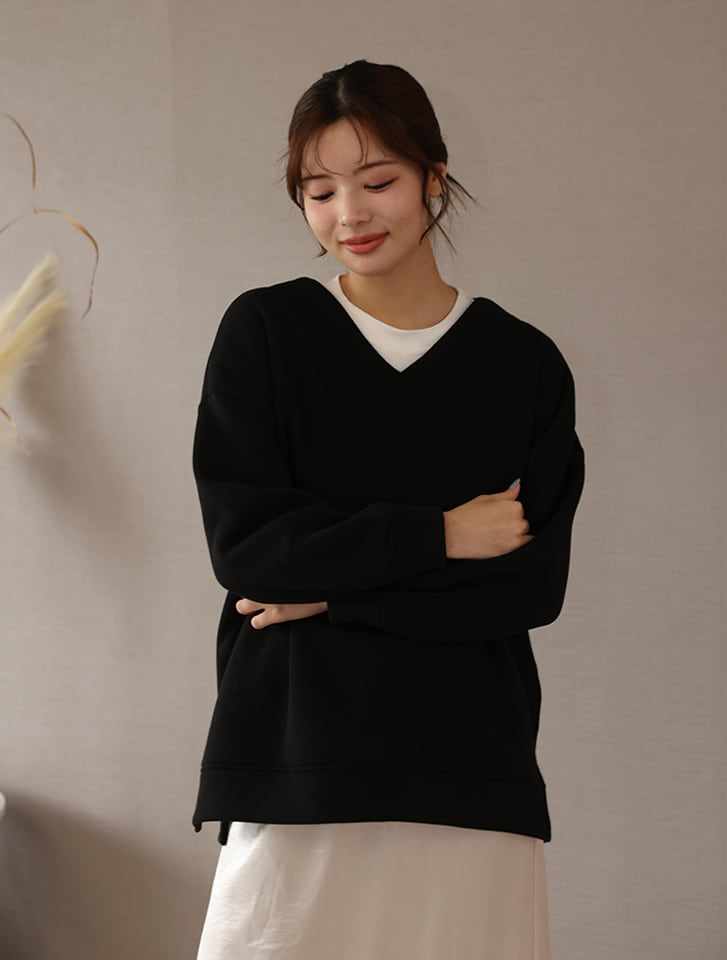 裏起毛Vネックカットソー