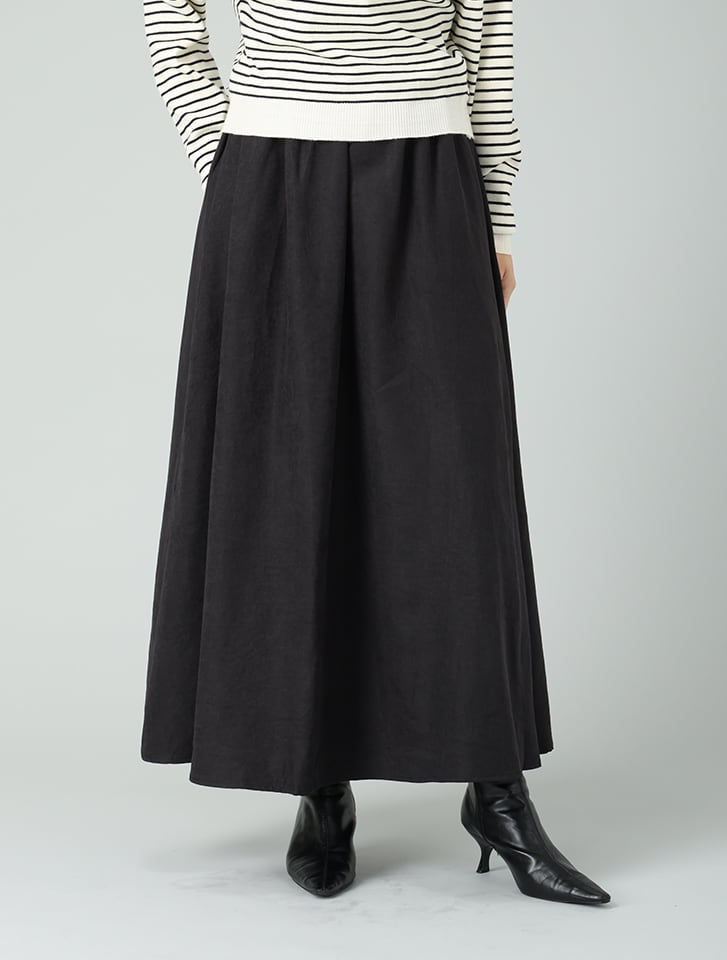 スエードフレアスカート