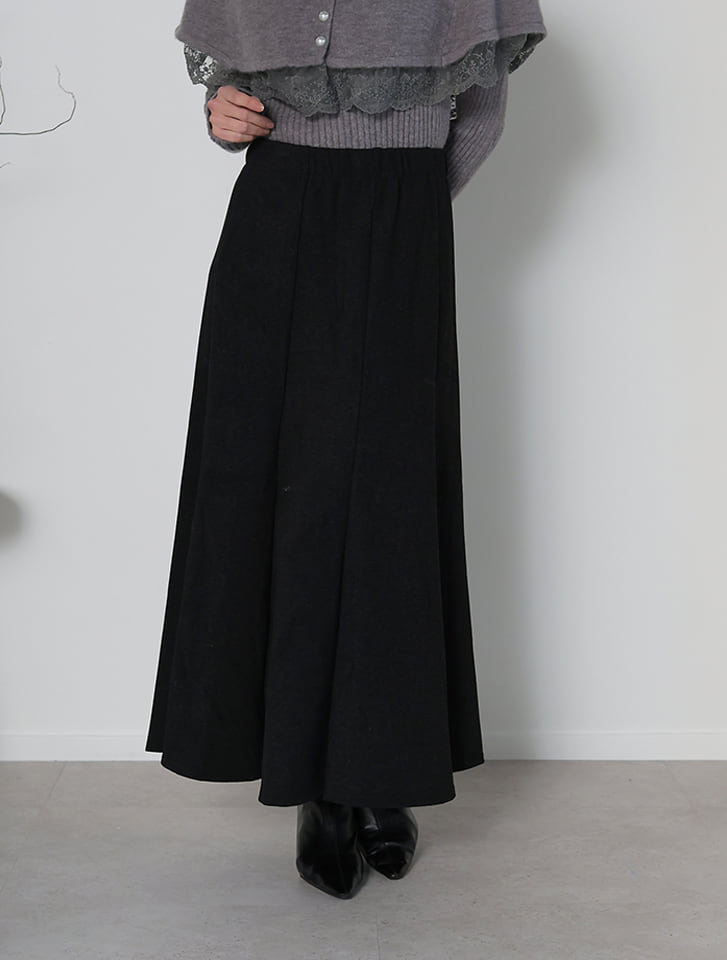 総ゴムパネルフレアスカート