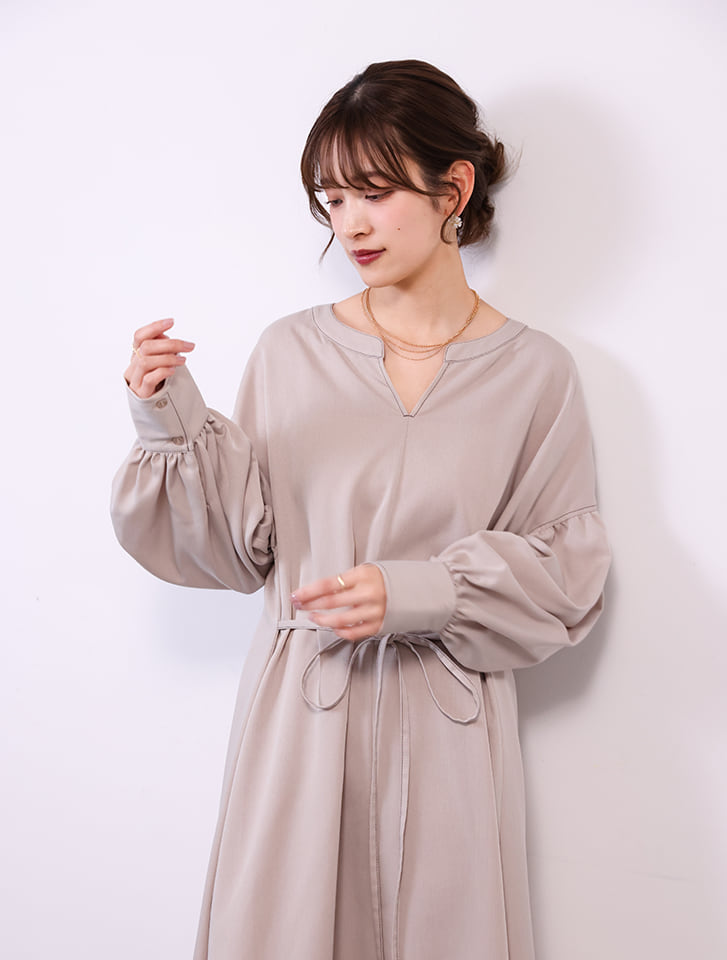 【cestmignon_mauセレクト】 【U150サイズあり】配色ステッチスキッパーワンピース