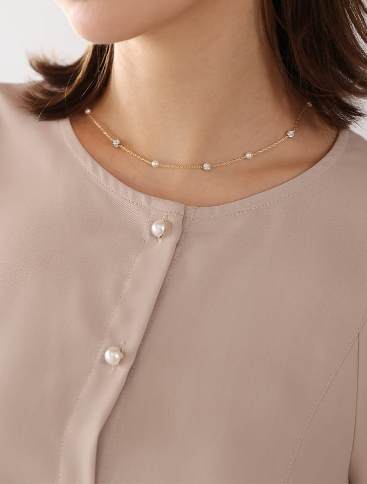 パールポイントステーションネックレス