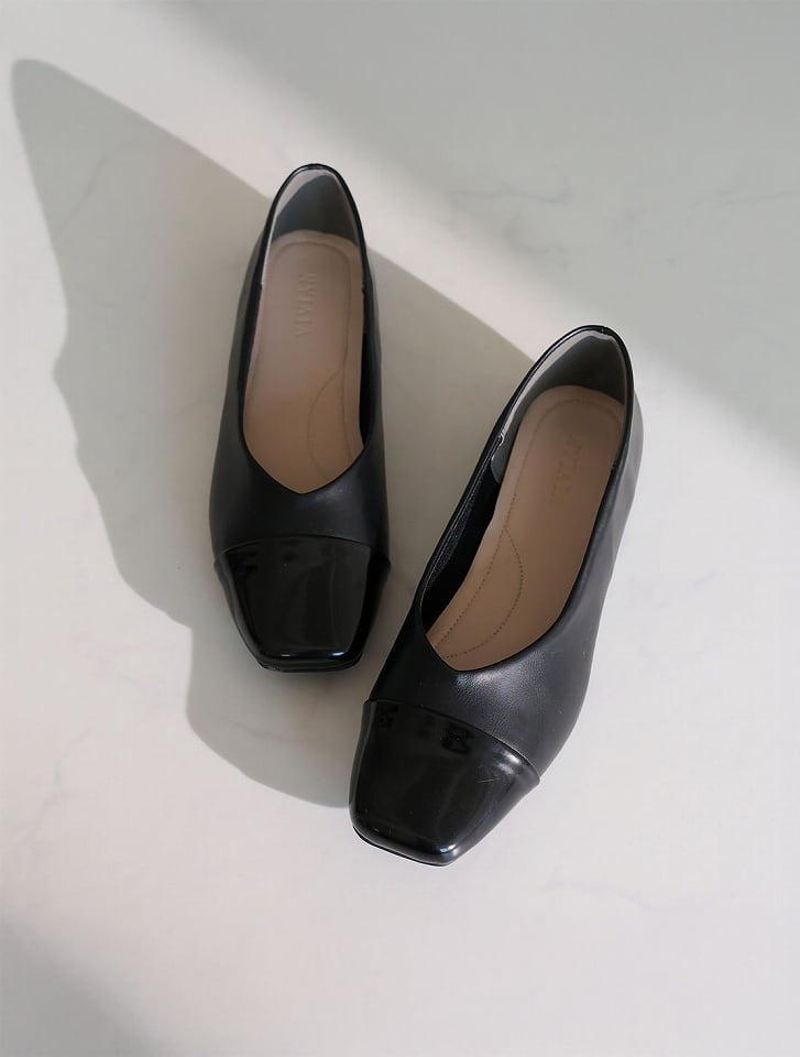 異素材バイカラーフラットパンプス