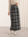 チェック柄バックスリットナロースカート