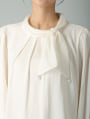 サイドパールリボン長袖ブラウス