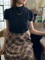 ハイネックパフスリーブニット
