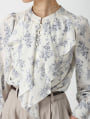 フラワープリントパールフリルブラウス