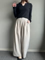 タックワイドパンツ