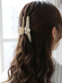 パールポイントヘアクリップ